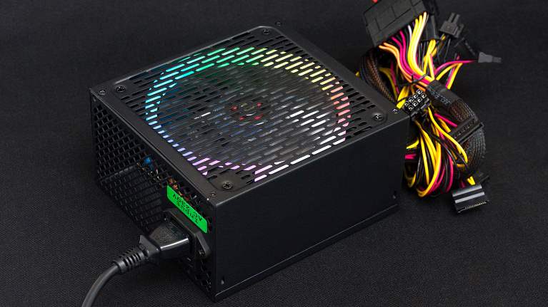 Обзор и тестирование блока питания HIPER HPB-650RGB