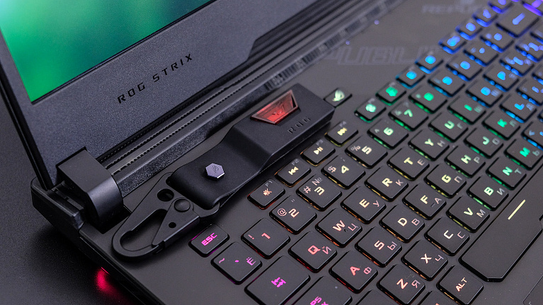 Обзор ноутбука ASUS ROG Strix Scar 17 G732LXS