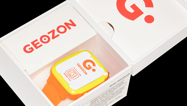 Обзор умных детских часов Geozon Air