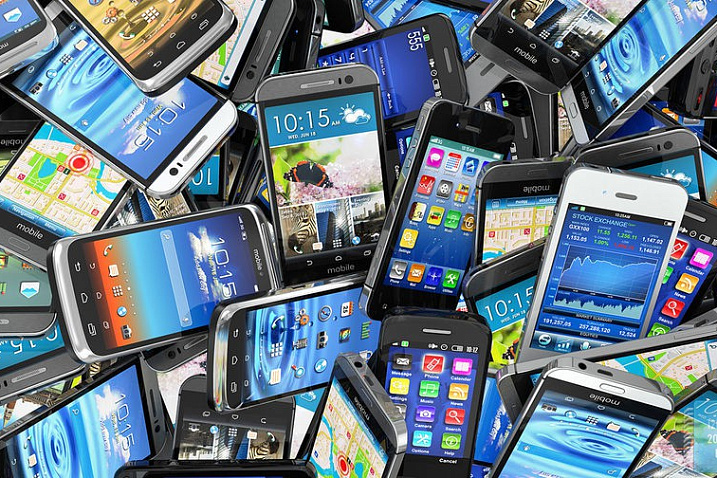 В третьем квартале объем производства смартфона вырос на 10%