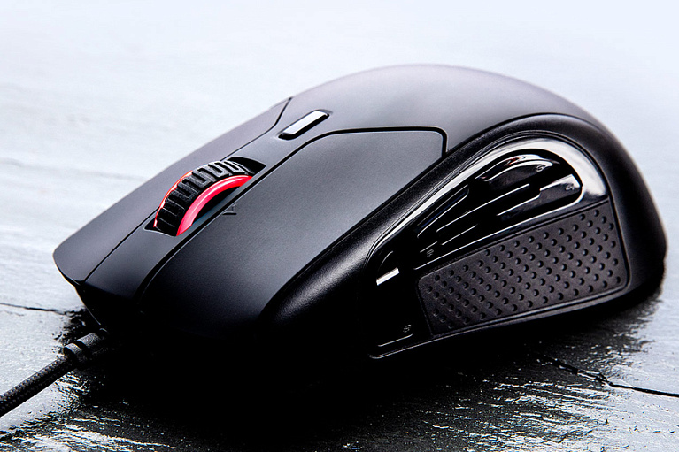 Обзор и тест HyperX Pulsefire Raid: лишних кнопок не бывает