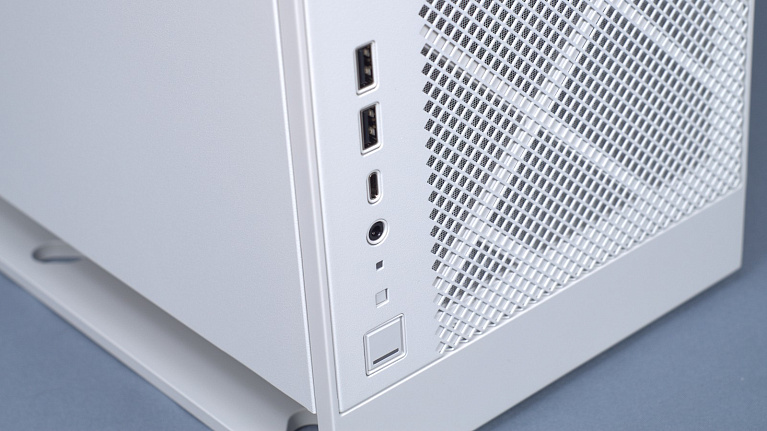 Обзор и тест Mini-Tower корпуса SilverStone ALTA G1M