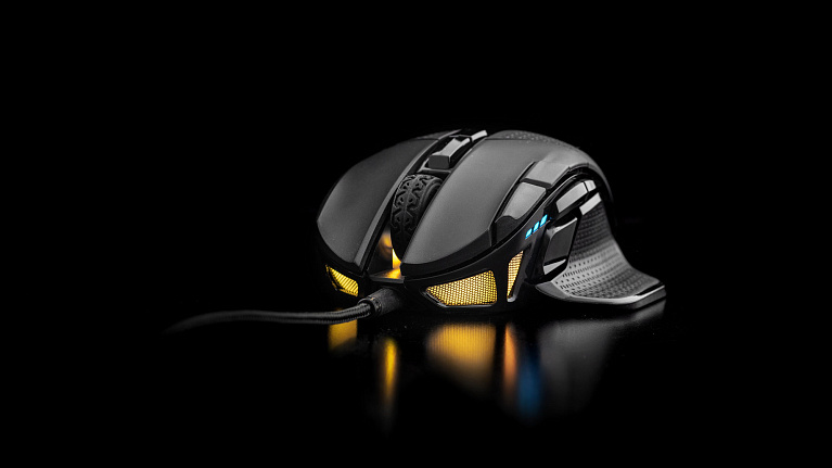 Обзор мыши Corsair Nightsword RGB