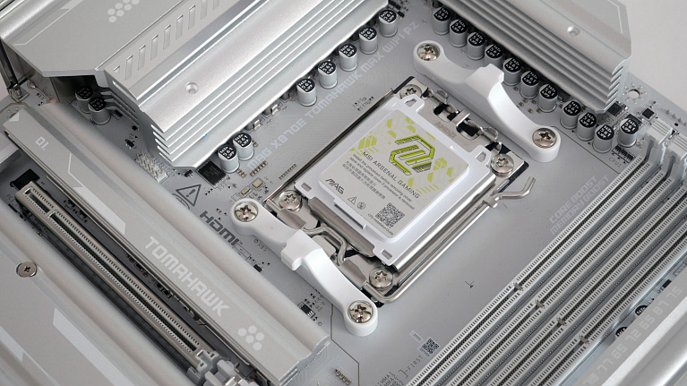 Обзор материнской платы MAG X870E TOMAHAWK MAX WIFI PZ: тест сборки со скрытыми проводами