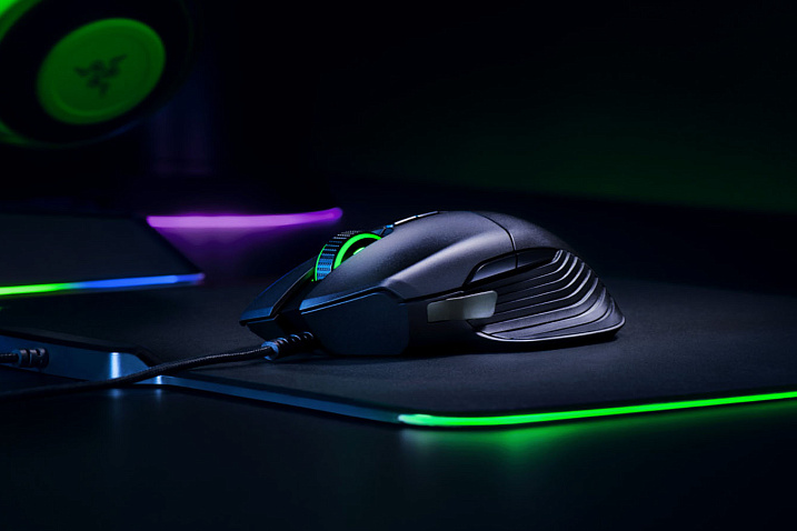 Обзор Razer Basilisk: 108 граммов годноты