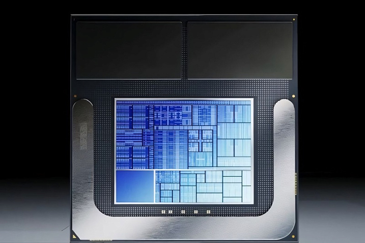 iGPU в Intel Lunar Lake практически идентична графике в AMD Ryzen 9 HX 370