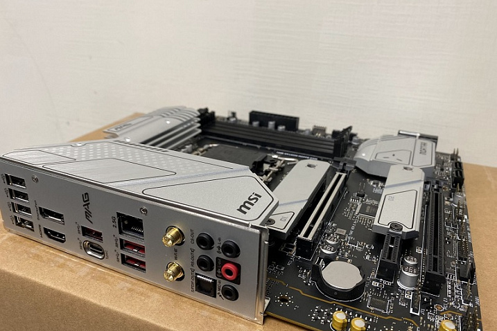 Предварительная стоимость материнских плат MSI B660 не превысит €190