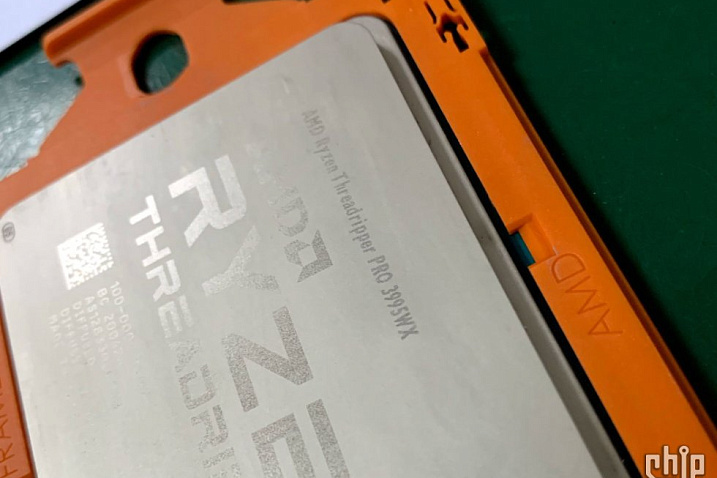 AMD Ryzen Threadripper PRO 3995WX засветился на реальной фотографии