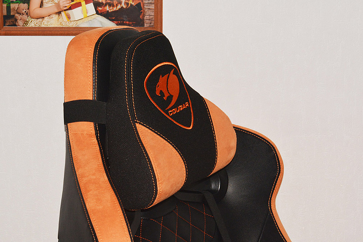 Обзор кресла Cougar Throne