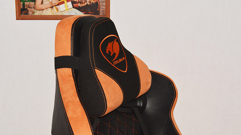 Обзор кресла Cougar Throne