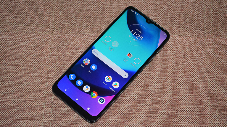 Обзор смартфона Motorola Moto E20