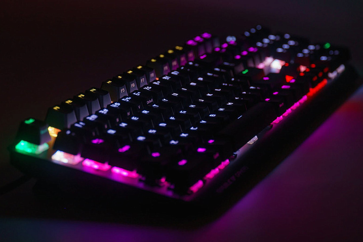 Обзор и тест игровой клавиатуры ASUS ROG Strix Scope