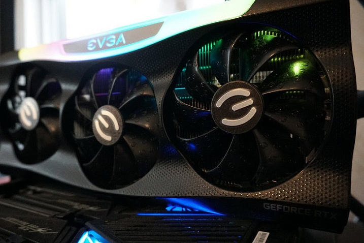 EVGA отменяет виртуальные очереди на покупку видеокарт