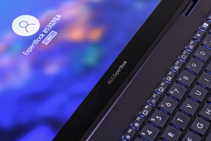 Обзор ноутбука ASUS ExpertBook B5 Flip OLED [B5302FEA]