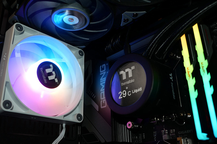 Обзор вентиляторов Thermaltake CT120 ARGB White (CL-F153-PL12SW-A)