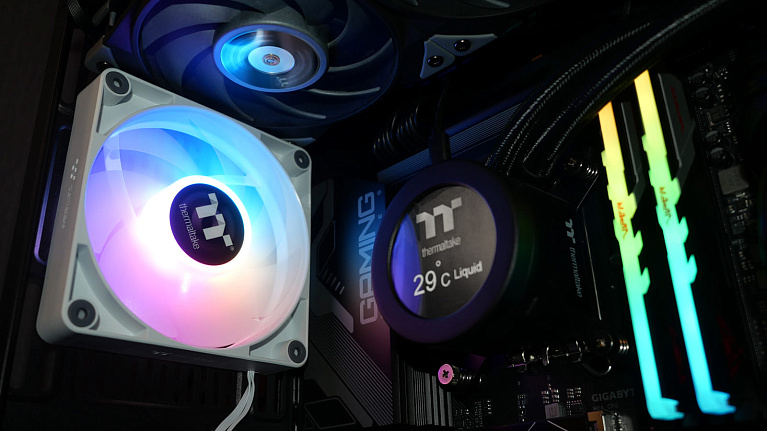Обзор вентиляторов Thermaltake CT120 ARGB White (CL-F153-PL12SW-A)