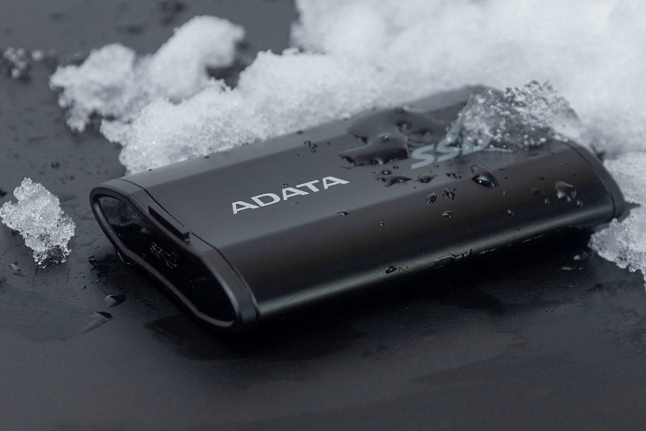 Обзор и тестирование внешнего твердотельного накопителя ADATA SE800 на 512 ГБ